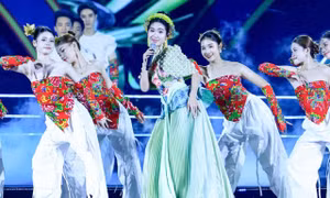 Toàn cảnh concert Thanh xuân khiến 20.000 khán giả Hà Nội đứng ngồi không yên