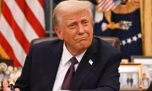 Ông Trump bị công kích