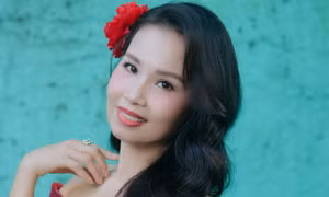 Cẩm Ly trở lại