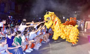 Lễ hội Trung thu Phố cổ 2026: Sắc màu truyền thống giữa lòng Hà Nội 