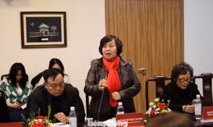 Dựng cây nêu ngay tại Hoàng thành Thăng Long