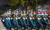 Tổng hợp luyện A80: Tiếng bước chân hào hùng hòa cùng tiếng hò reo của nhân dân