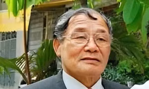 Chuyện sáng tác ca khúc 'Thời hoa đỏ' trên giường bệnh