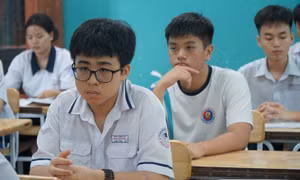Những trường lấy điểm chuẩn lớp 10 cao nhất TPHCM
