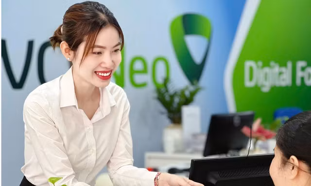 Đóng cửa nhiều phòng giao dịch của một ngân hàng 
