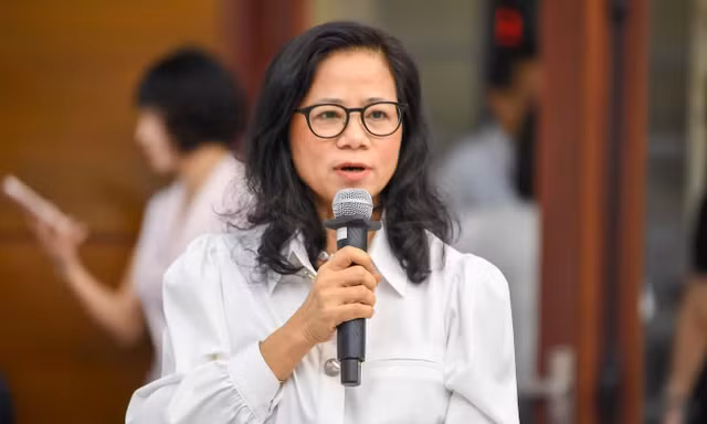 Doanh nghiệp lữ hành xoay như chong chóng