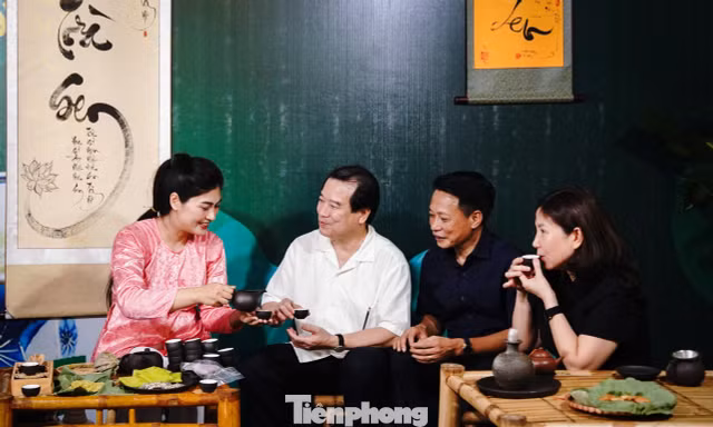 Đến phố Trịnh Công Sơn thưởng thức Lễ hội đồ uống Hà Nội
