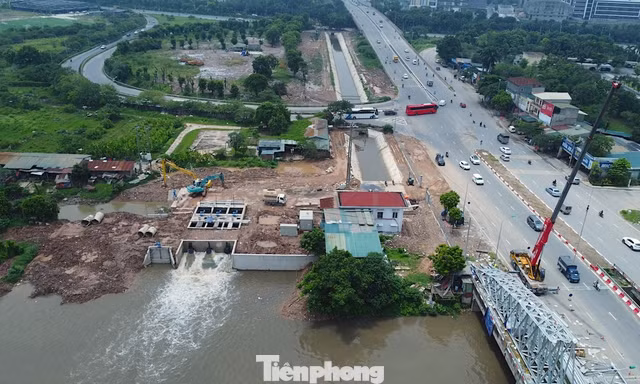 Hà Nội đẩy nhanh tiến độ 12 dự án thoát nước