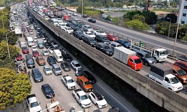 Hà Nội: Phát hiện loạt gối cầu Vành đai 3 trên cao bị xô lệch