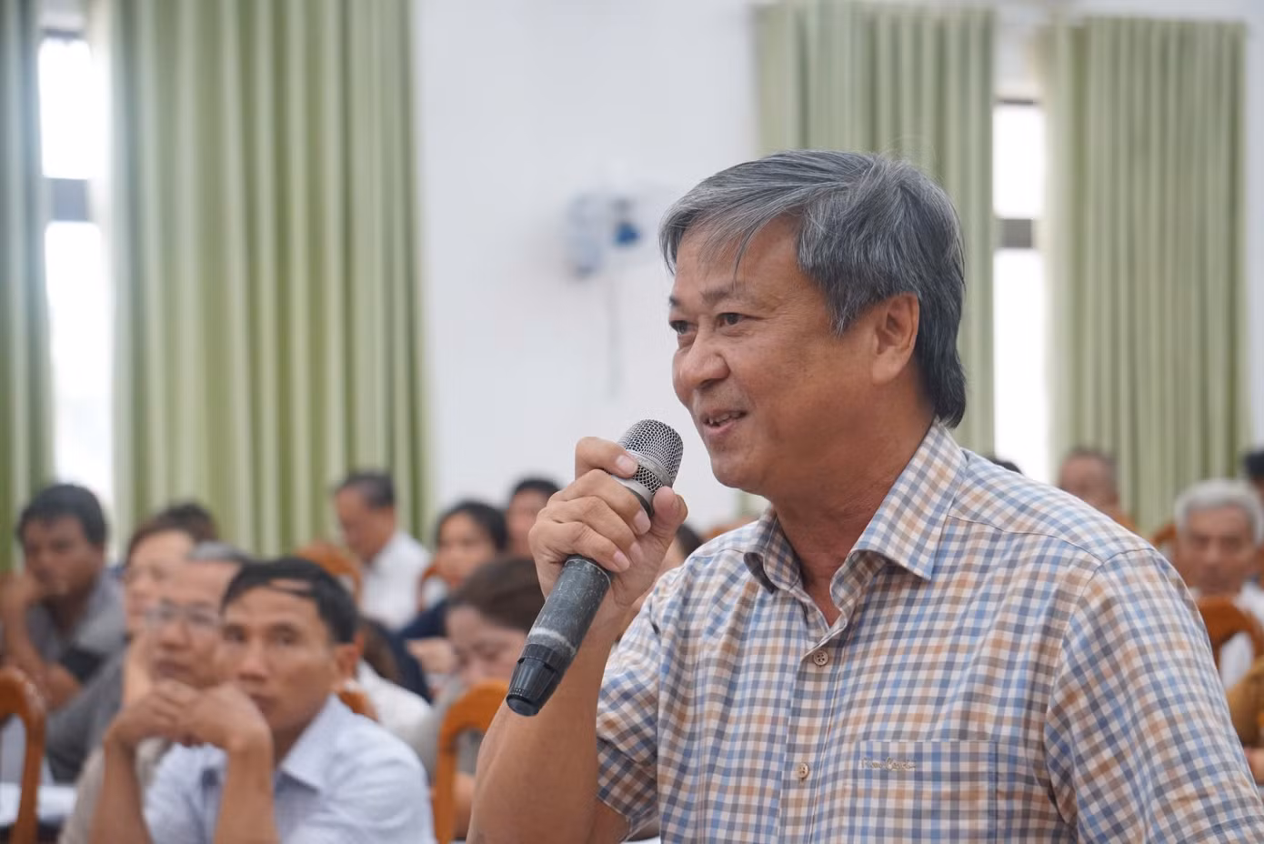 anh-1-cu-tri-hoan.jpg