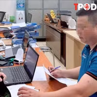 NÓNG 5/8: Người rút chìa khóa xe khách rồi bỏ đi đối diện mức phạt nào?