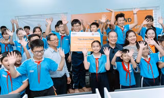 Tập đoàn FWD chung tay mở rộng cơ hội học tập cho gần 1.500 học sinh Khánh Hòa