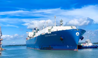 PV GAS ký hợp đồng mua LNG định hạn giai đoạn 2027 – 2031