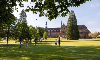 Sunshine Group và Cranleigh School ký kết hợp tác chiến lược, kiến tạo hệ thống giáo dục chuẩn Anh Quốc tại Việt Nam