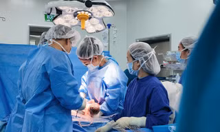 Gần 50 ngày Vinmec Smart City giữ thai cho sản phụ IVF giữa 'vòng vây' biến chứng