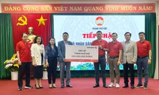 Vietlott ủng hộ 5 tỉnh, thành phố miền trung khắc phục hậu quả lũ lụt 