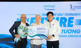 Giải Golf hữu nghị Suntory Pepsico Việt Nam 2025 hỗ trợ hơn 3 tỷ đồng cho bệnh nhi ung thư 