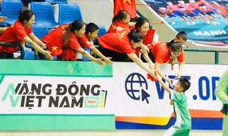 Không còn chú trọng vào điểm số, cha mẹ Việt đang thay đổi cách nuôi con