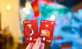 Thẻ Visa của NCB phiên bản giới hạn mang tên 'Tự hào'