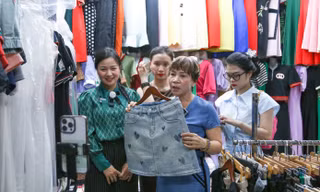 Doanh thu bao nhiêu thì phải đóng thuế?