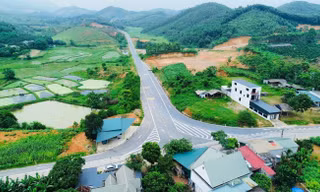 Mở tuyến đường kết nối cao tốc Nội Bài - Lào Cai và cao tốc Hòa Bình - Mộc Châu