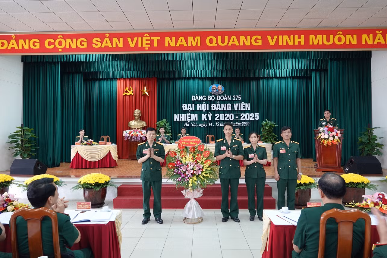 Đoàn 275 đón tiếp gần 9 triệu lượt người vào Lăng viếng Bác ảnh 3