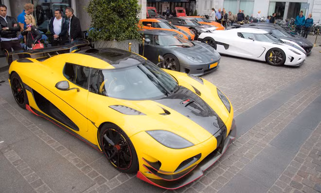 Siêu xe 'gia đình' Koenigsegg Gemera chốt thời gian ra mắt ảnh 7
