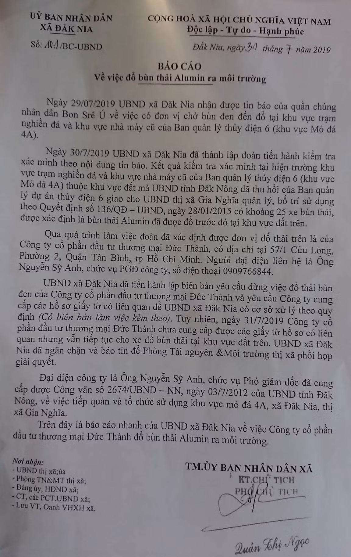 Chất thải nhà máy Alumin Nhân Cơ đổ trái phép gần nhà dân ảnh 6