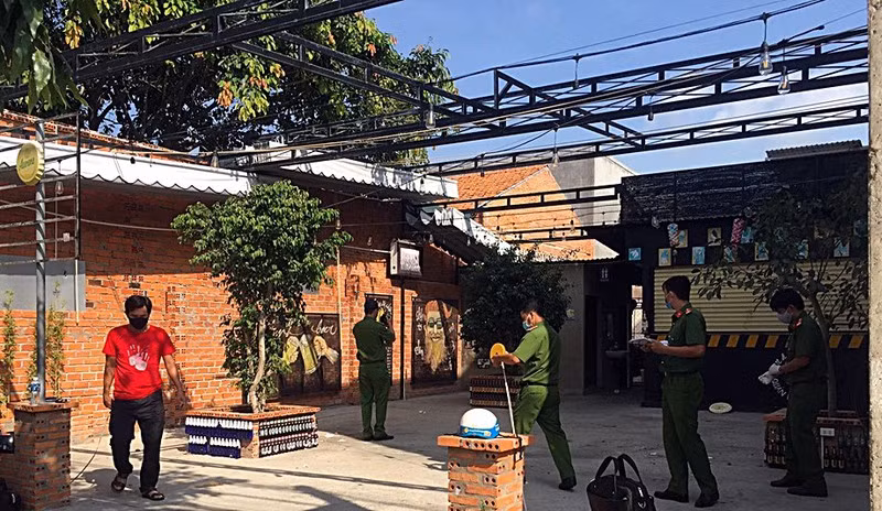 Hỗn chiến trong quán nhậu, 6 người thương vong ảnh 2
