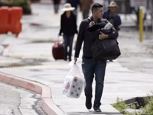 40 triệu dân California phải ở nhà, 56% dân số bang có thể mắc Covid-19 ảnh 8