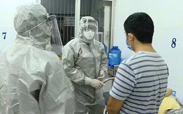 'Hành trình' điều trị 3 ca nhiễm Covid - 19 ở Vĩnh Phúc ảnh 2