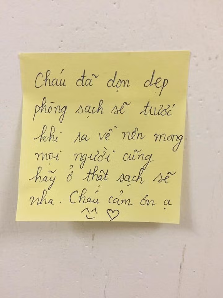 Lời nhắn của nữ sinh thức đến 2h giờ sáng dọn phòng cho người cách ly ảnh 7