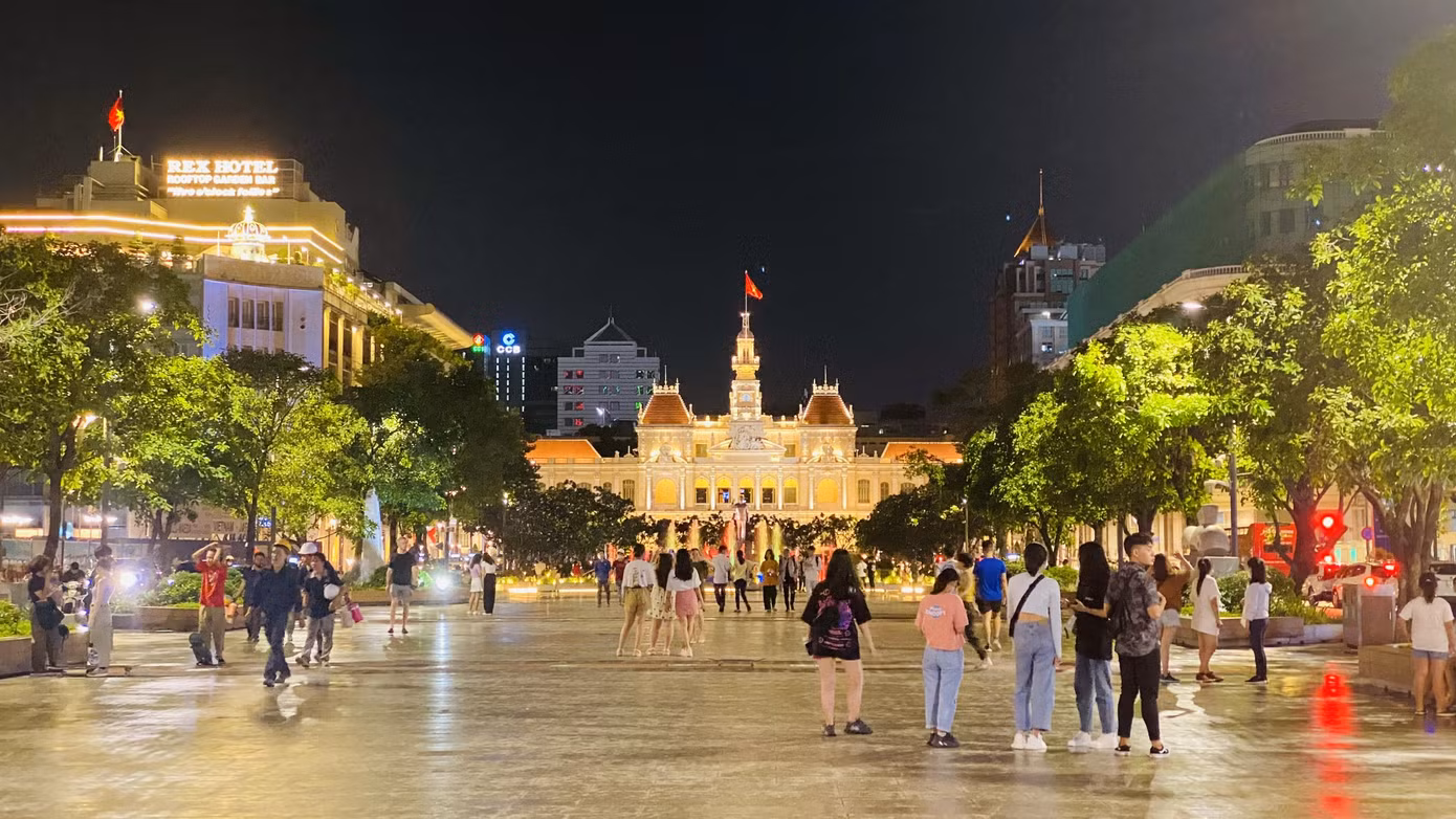 Cận cảnh những con đường được đề xuất làm phố đi bộ ở TPHCM ảnh 1