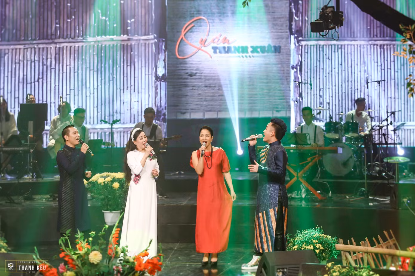 Ca sĩ Mỹ Linh: 'Tình nào mà chả là tình đầu' ảnh 3