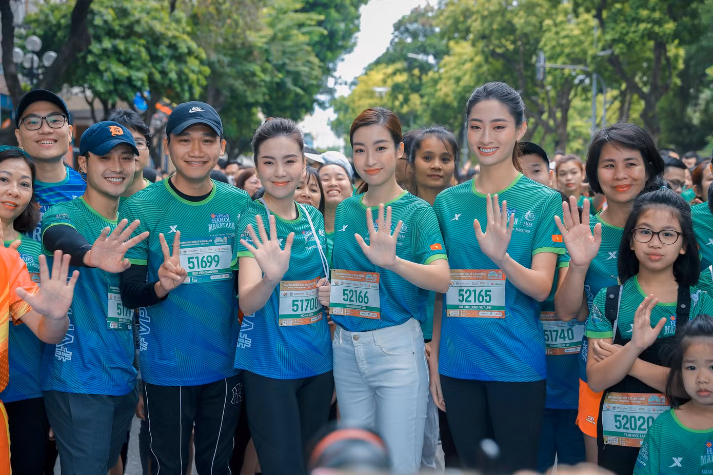 Mỹ nhân vào vai Kiều 'Hoa ghen thua thắm, liễu hờn kém xanh' trên màn ảnh lớn là ai? ảnh 7
