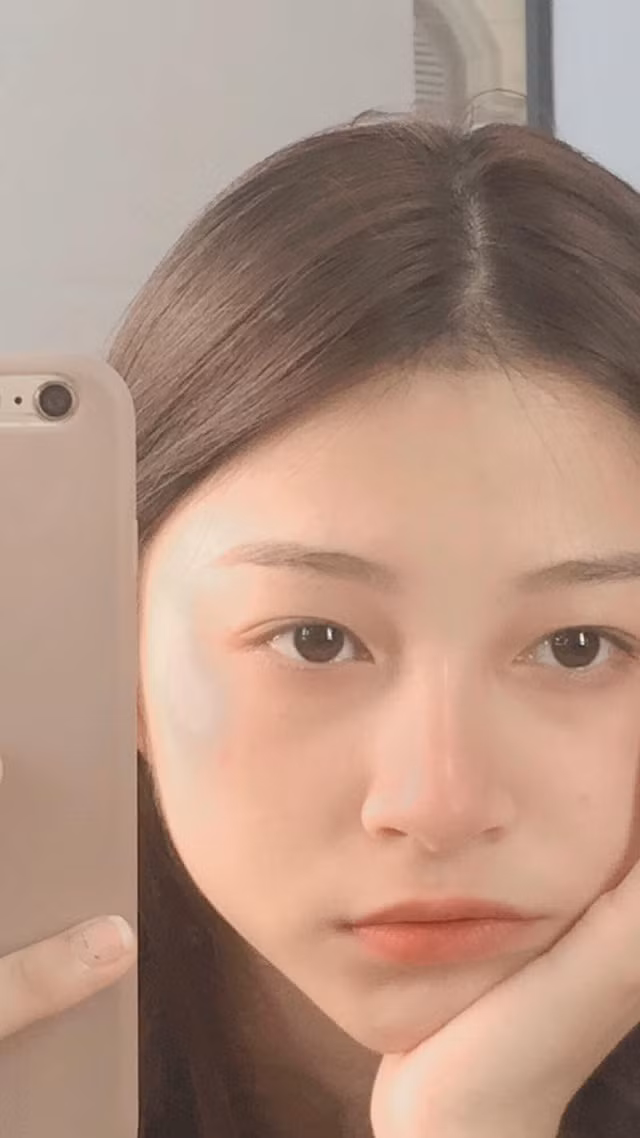Nữ sinh xứ Nghệ bỗng nổi tiếng với mặt mộc xinh xắn ảnh 3