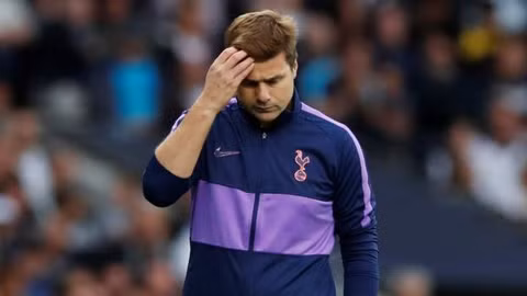 Tiết lộ bất ngờ về chấn thương của thủ môn Tottenham ảnh 3