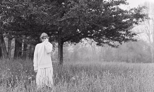 Sau thành công của “cardigan”, Taylor Swift bất ngờ ra mắt phiên bản MV mới ảnh 6