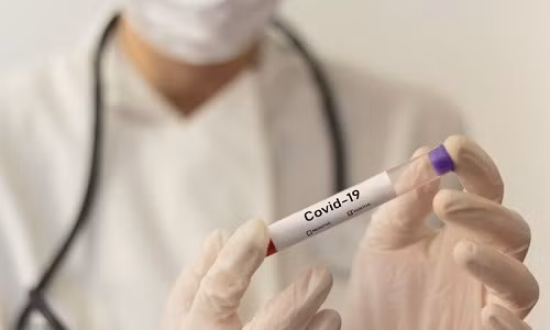 Bên trong Bệnh viện Đà Nẵng những ngày đầu tiên thực hiện biện pháp cách ly y tế ảnh 7