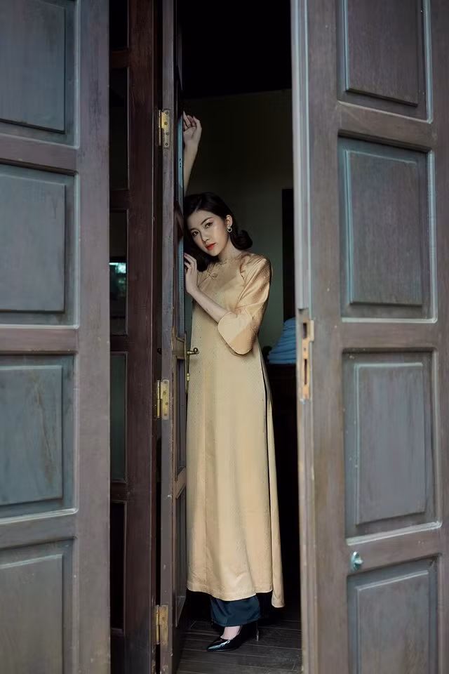“Tiểu tam” Lương Thanh tiết lộ sự thật sau tin đồn cát-xê cao ngất ngưởng - 5