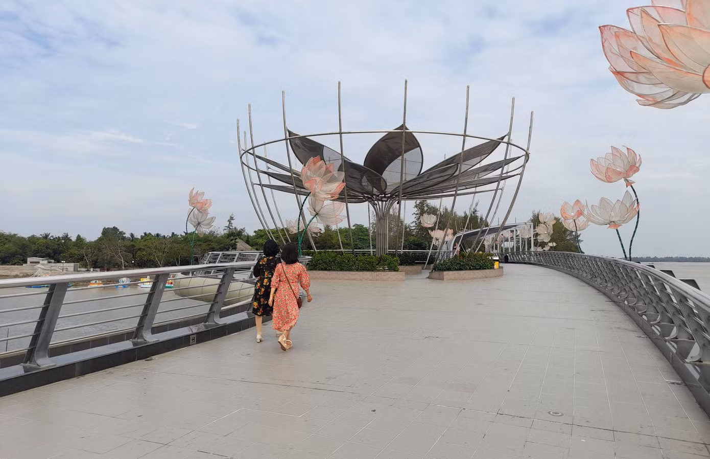 Tây Đô thưa vắng ngày đầu năm ảnh 4