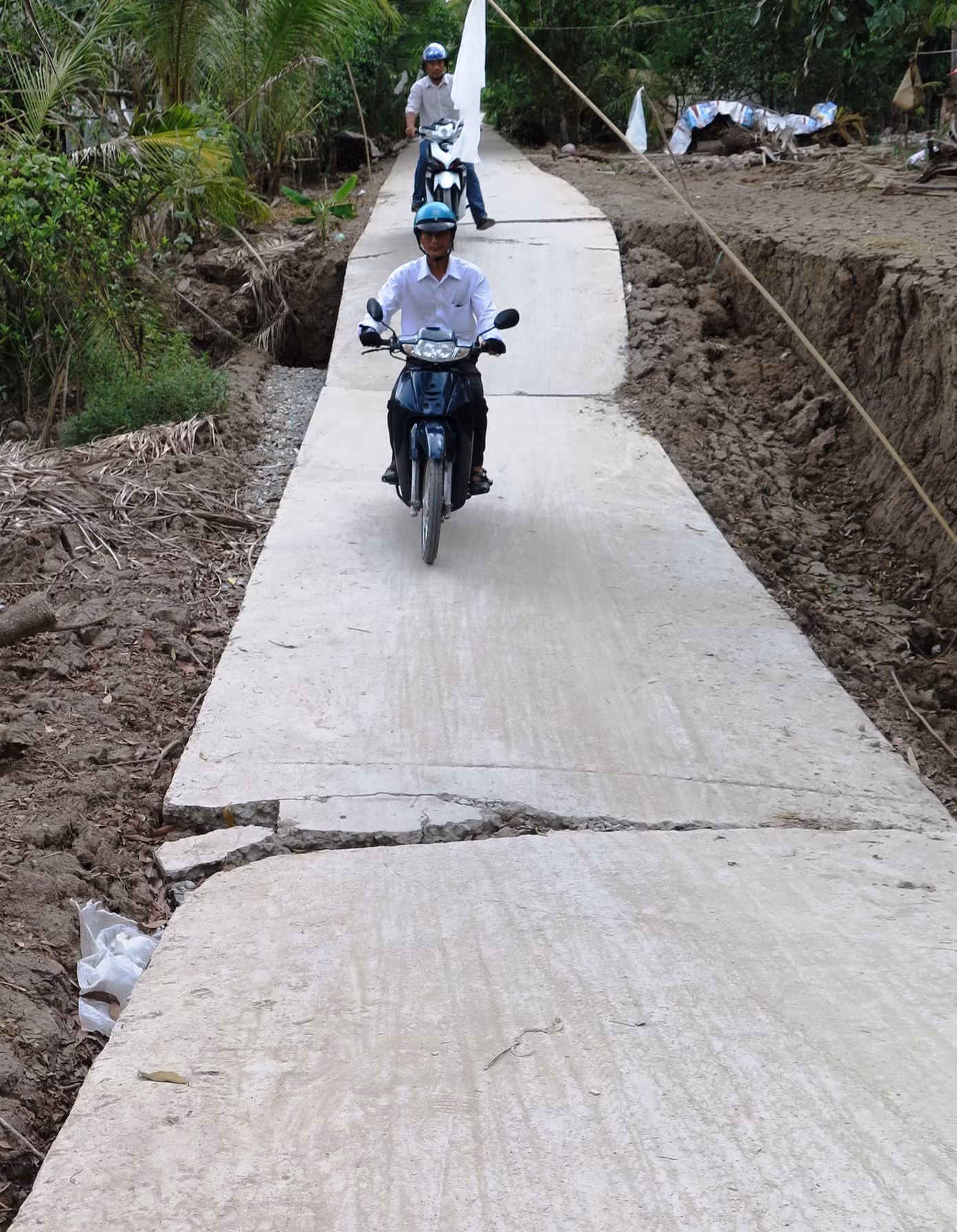 Sụt lún kinh hoàng vùng ngọt hoá Cà Mau ảnh 5