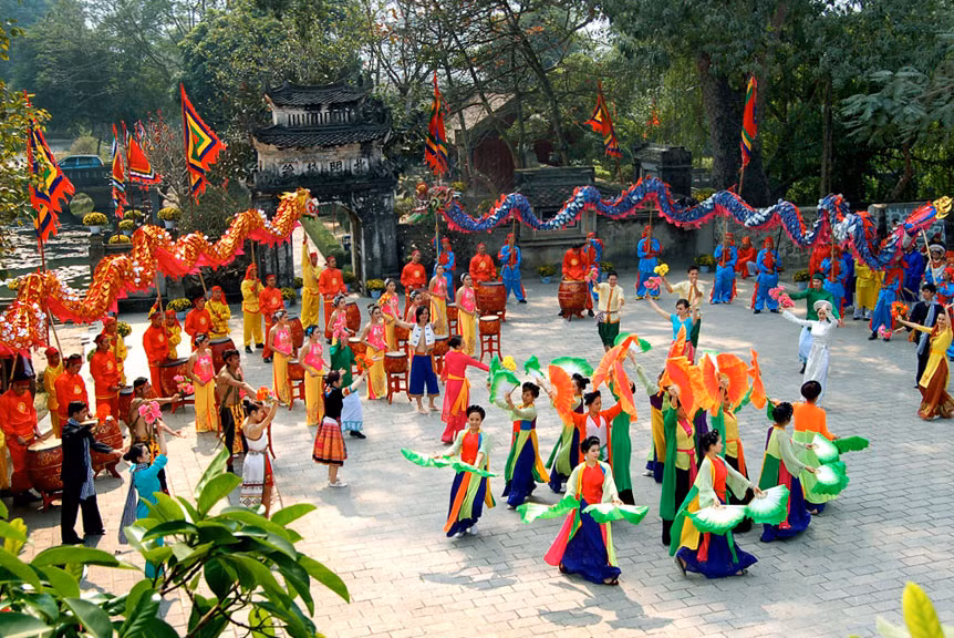 Lần đầu rước kiệu liên vùng ở hội Tản Viên Sơn thánh ảnh 2
