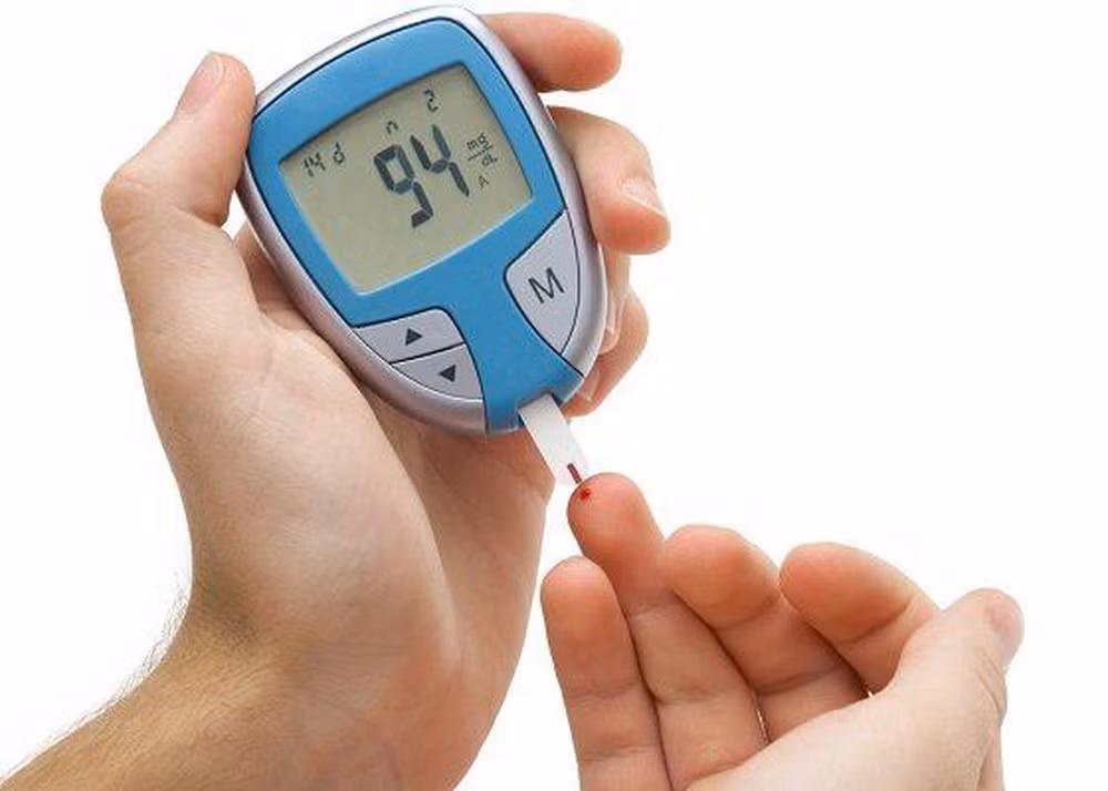 Dấu hiệu trẻ mắc đái tháo đường, đưa con đi khám ngay kẻo muộn ảnh 1