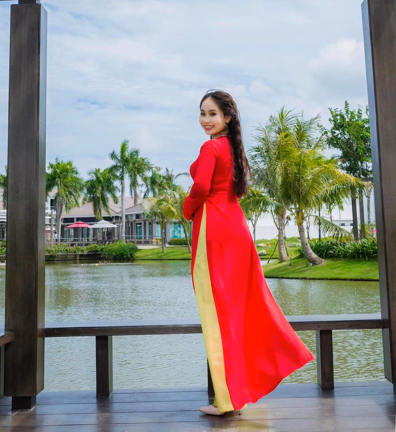 Nữ Bí thư Đoàn 9X duyên dáng, mê thiện nguyện ảnh 2