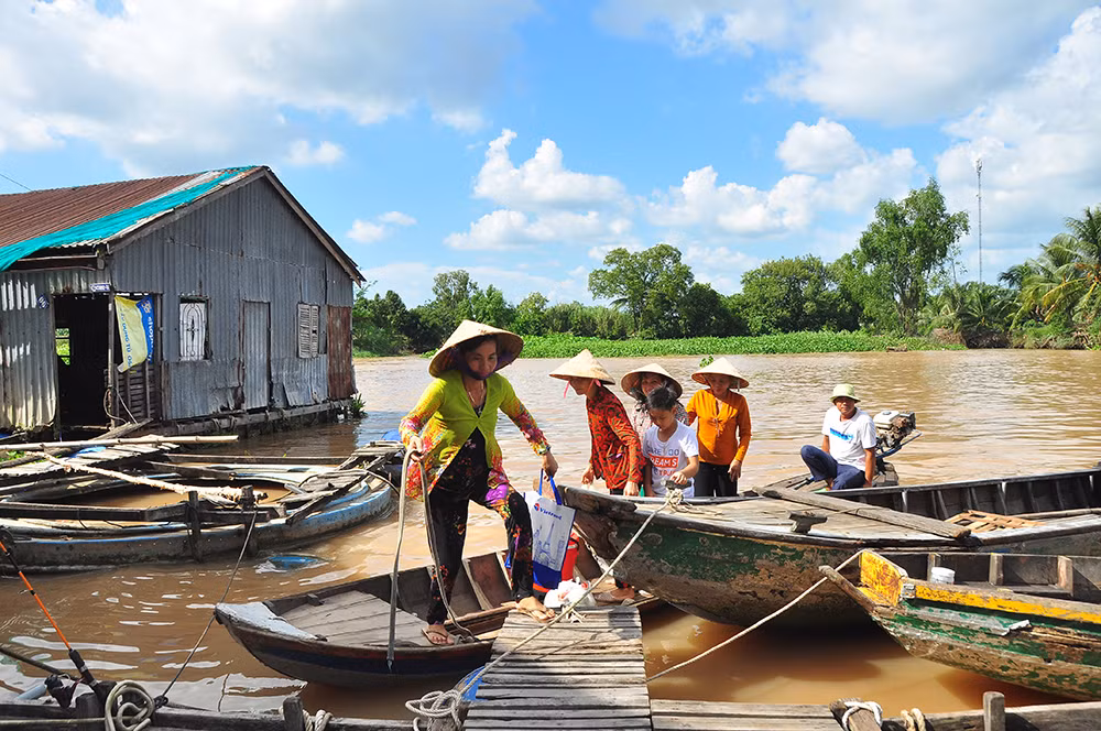 Lớp học đặc biệt ở cuối nguồn Mekong ảnh 3