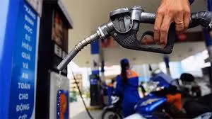 Bộ Công Thương đề xuất điều chỉnh giá xăng 10 ngày/lần ảnh 2