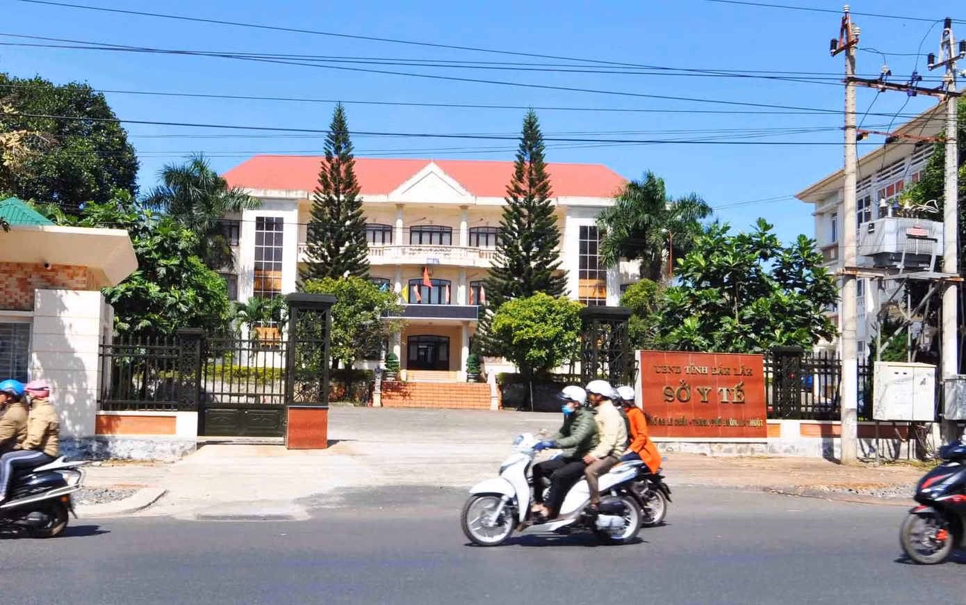 Đắk Nông: Bất thường mua sắm hàng loạt máy xử lý rác thải y tế ảnh 7