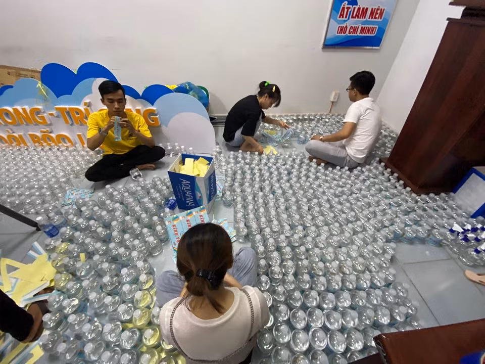 Sản xuất nước rửa tay tặng các trường mầm non ảnh 6