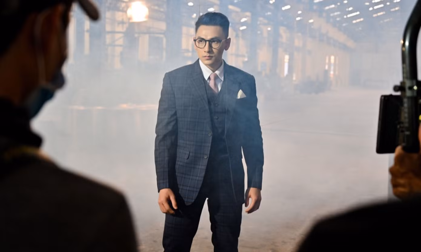 Han Sara và rapper RTee vướng vào mối tình tay ba trong MV mới ảnh 6